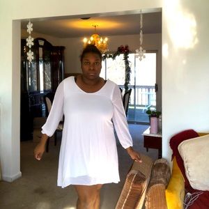 Open sleeve flowy white chiffon mini dress